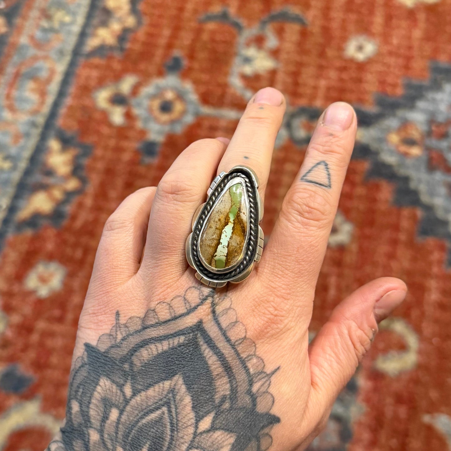 Royston Ribbon Ring | Size 7
