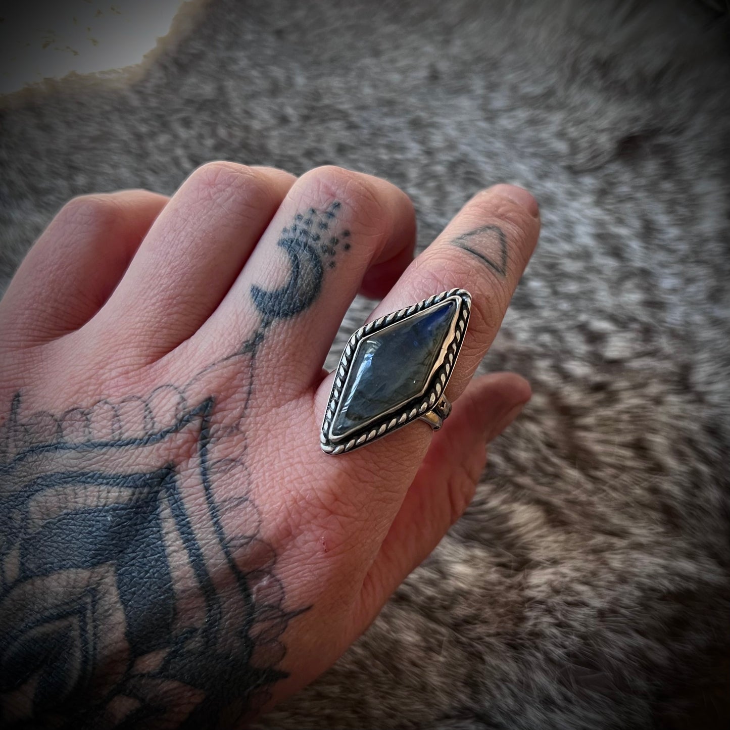 Labradorite Statement Ring | Size 8