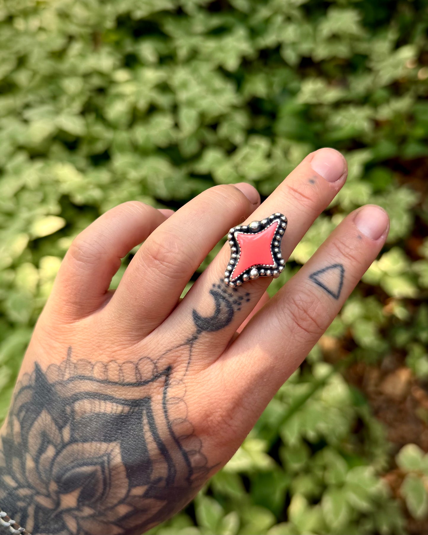 Upcycled Pool Ball Core Star Ring - Size 6.5