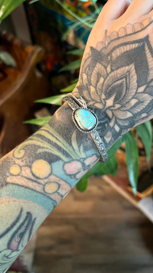 Vintage Turquoise Cuff Bracelet (M/L)